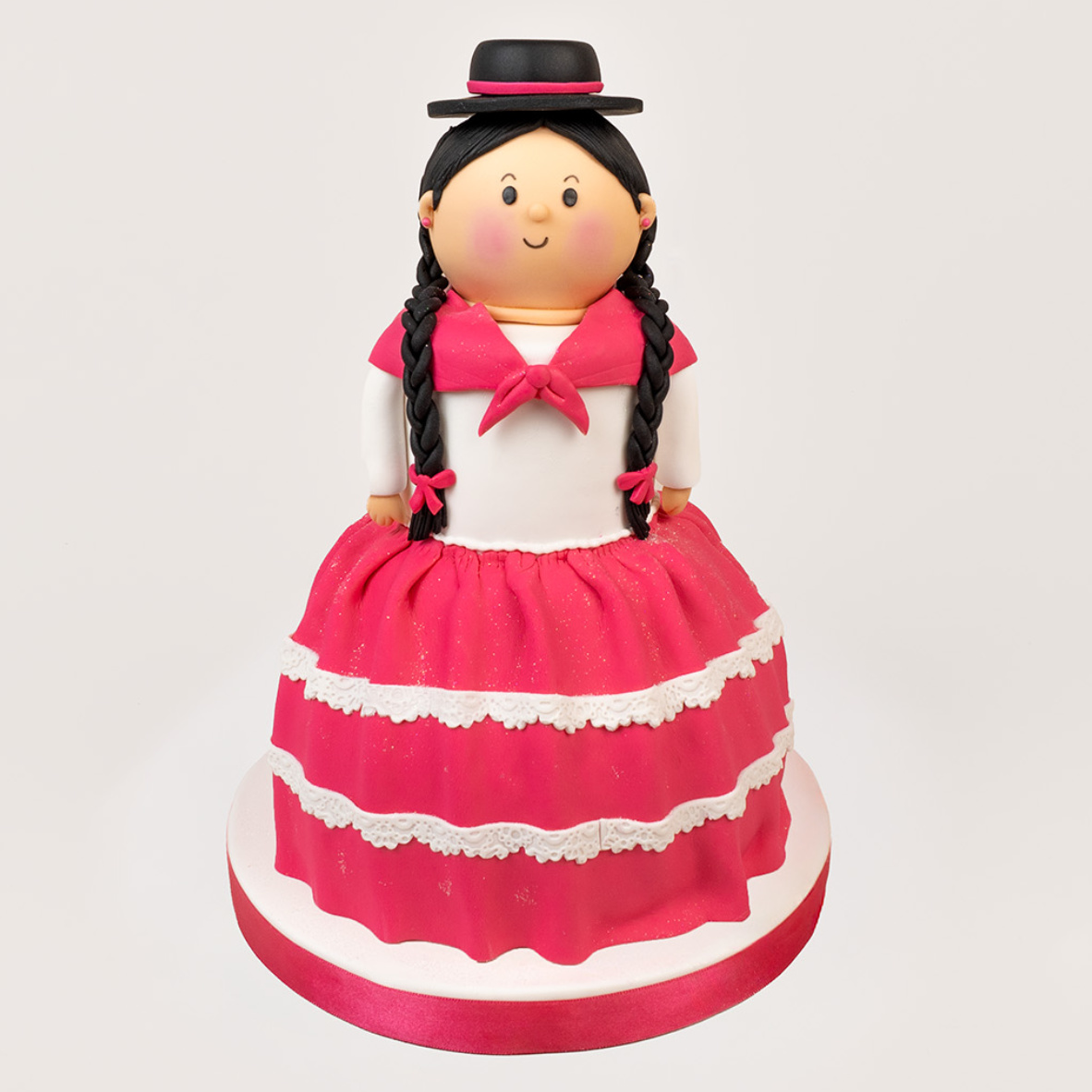 Hermosa torta en forma de muñeca Andahuaylina